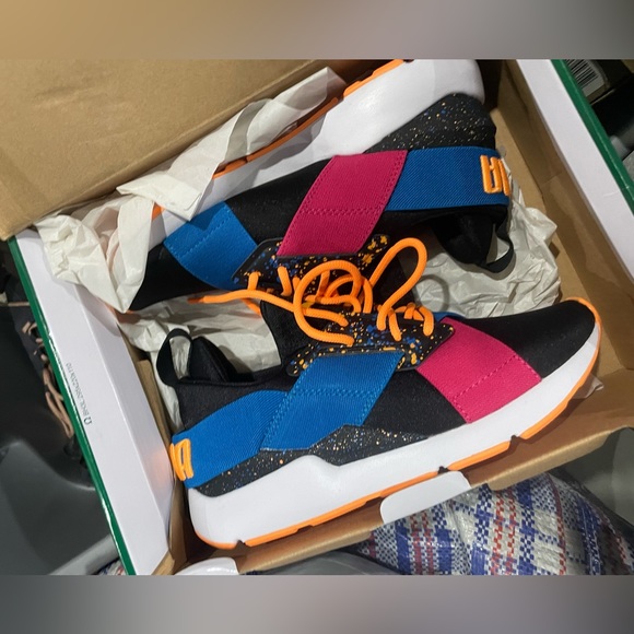 Puma Sneaker - Picture 2 of 6